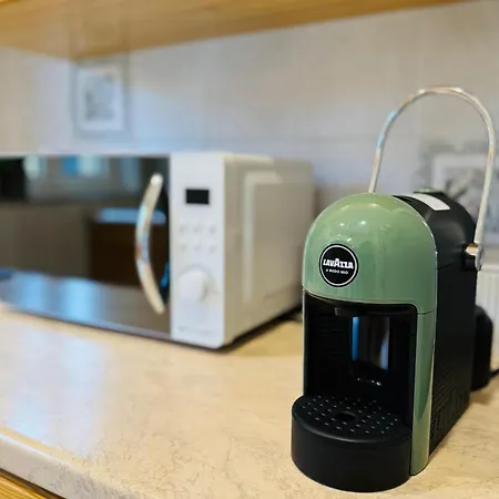 La Bella With Free Private Parking 베르가모